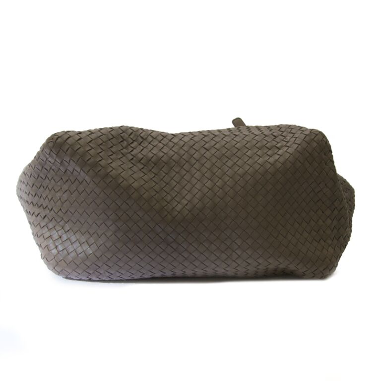 Bottega veneta large cesta bag shop
