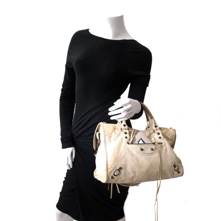 Balenciaga White Leather City Bag ○ Labellov ○ Buy and
