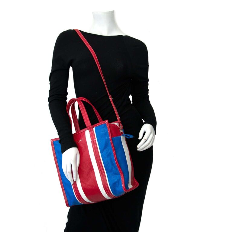 Khám phá hơn 78 balenciaga bag red white blue không thể bỏ qua - trieuson5