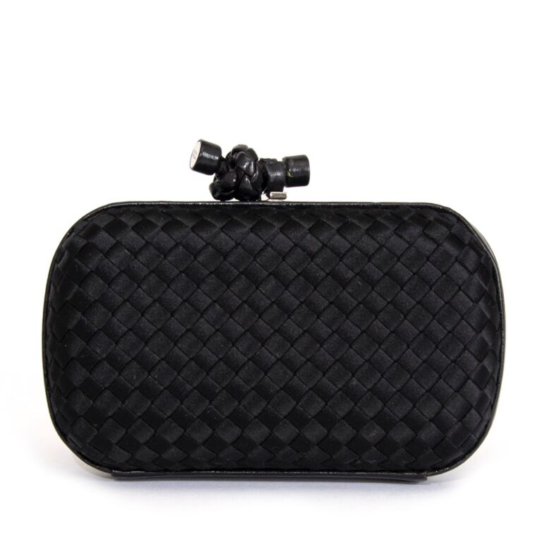 Bottega veneta knot clutch sale new arrivals