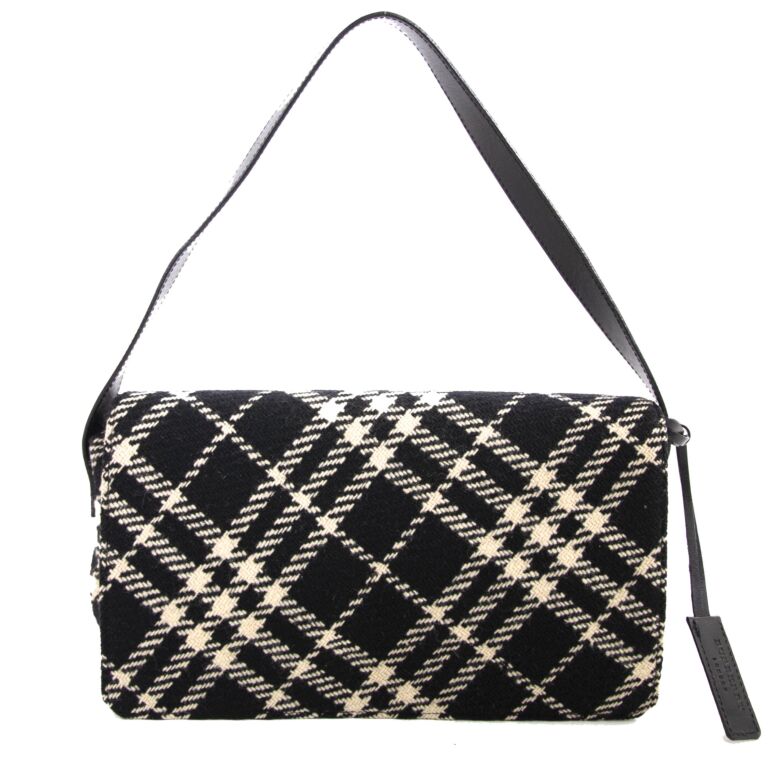 Burberry black hot sale and white handbag