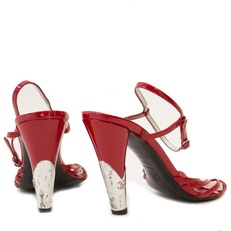 Chanel Red Patent CC Logo Heels size 39 5 Labellov Buy and