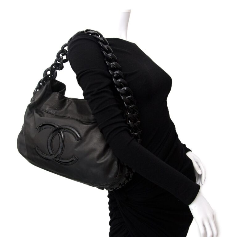 Black Chanel Calfskin Jumbo Modern Chain Hobo ○ Labellov ○ Buy
