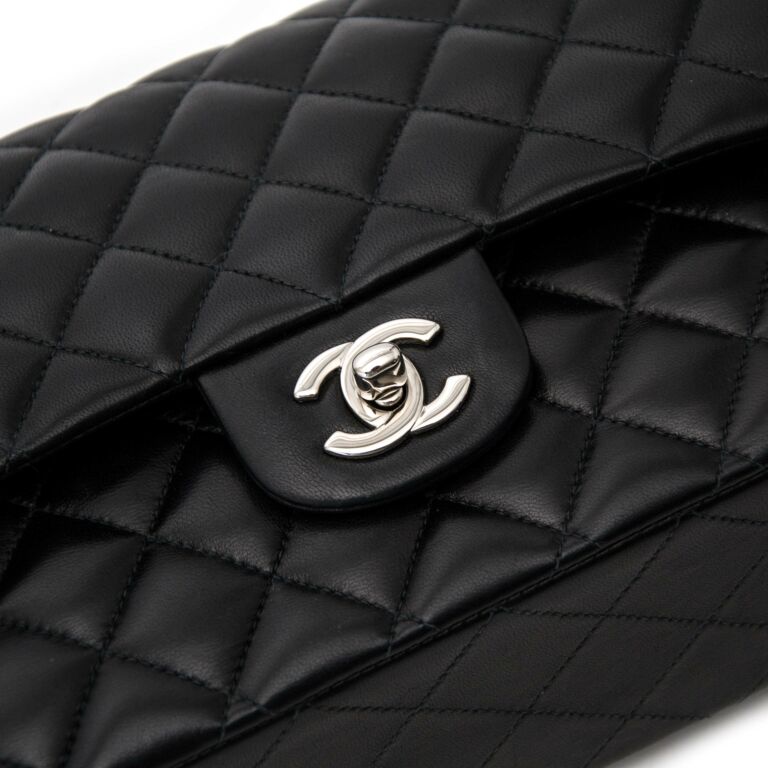 Chanel Classic Flap Bag Medium Calfskin PHW ○ Labellov ○ Buy and