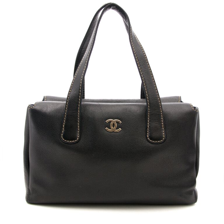 Chanel Black Leather Handbag Labellov Buy and Sell Authentic Luxury