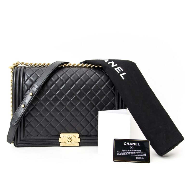 CHANEL Matelasse Boy Chanel Chain Shoulder Bag Lamb Skin Black CC Auth  29190 ref.533882 - Joli Closet