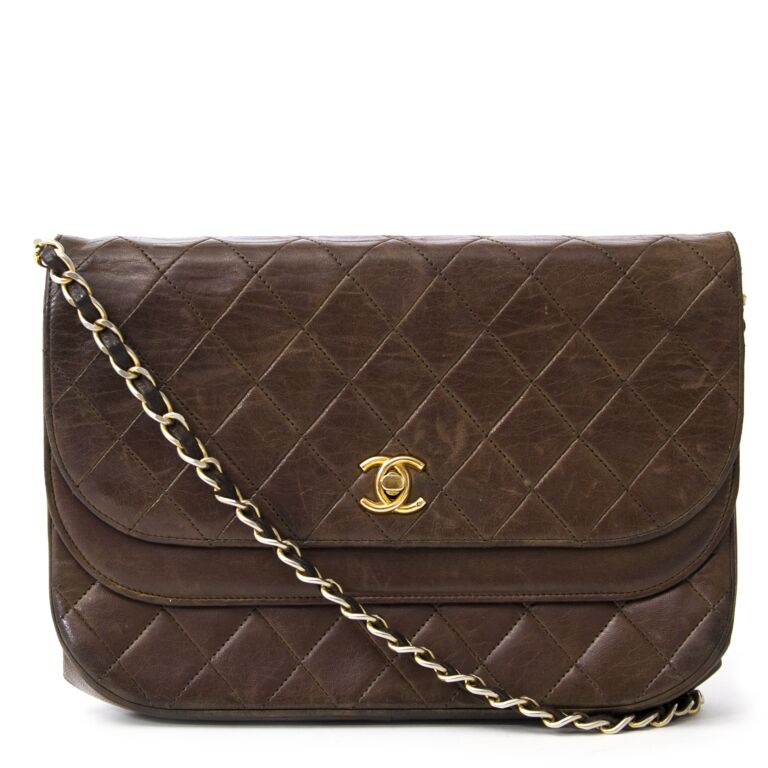 chanel brown classic flap