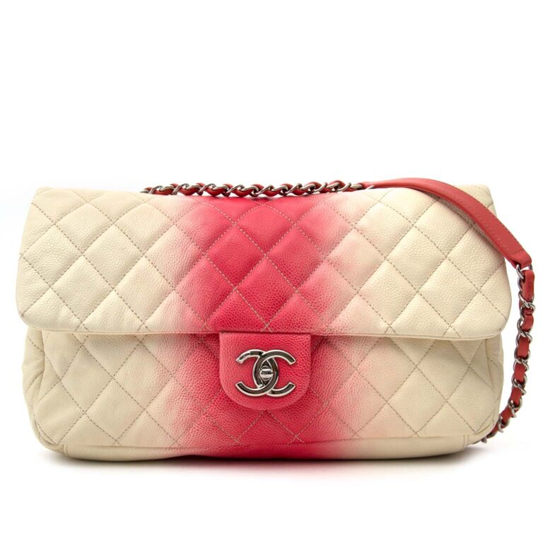 CHANEL Caviar Ombre Jumbo Single Flap Blanc White Shoulder Bag