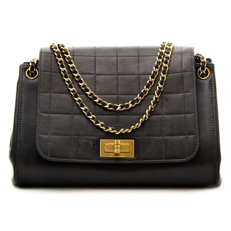 Chanel Black Reissue Lock Flap Bag ○ Labellov ○ Buy and Sell Authentic  Luxury