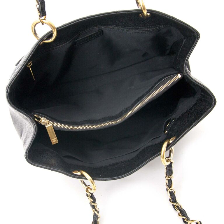 Auth Chanel GST Bag Black Caviar With Gold tone Hardware bag 1K030070n
