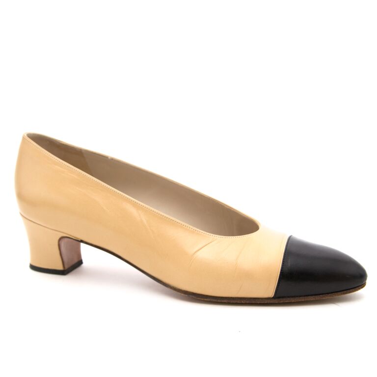 Chanel Beige and Black Pumps ○ Labellov ○ Buy and Sell Authentic