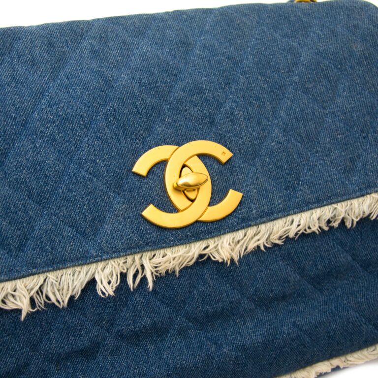 Chanel Maxi Flap Bag Denim ○ Labellov ○ Buy and Sell Authentic