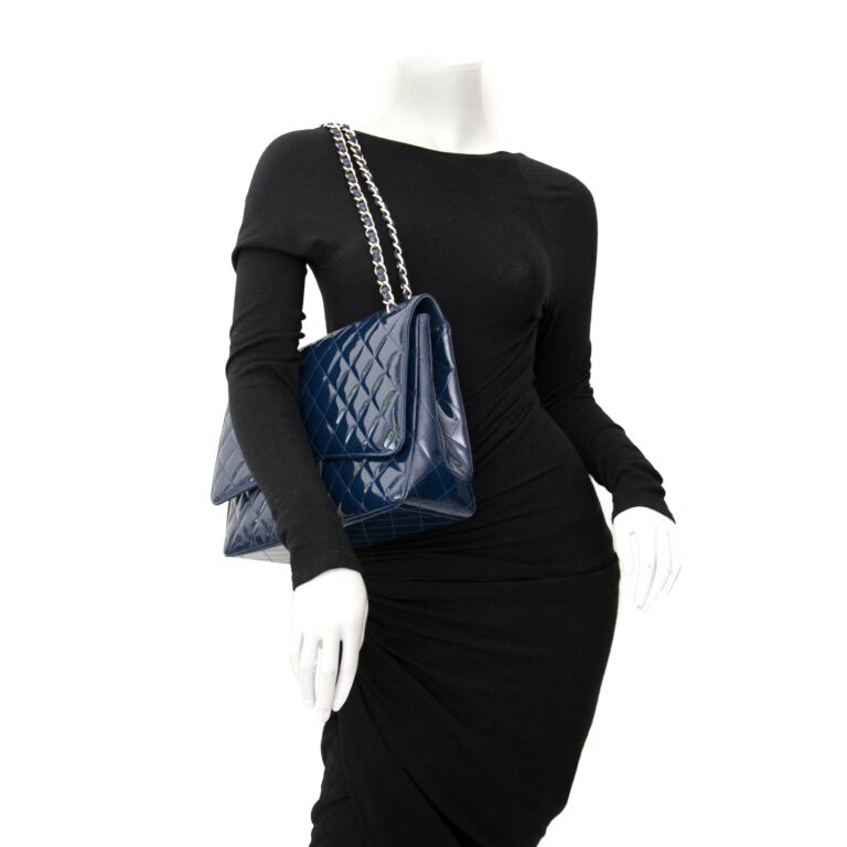 CHANEL Patent Quilted Maxi Double Flap Navy Blue 625621