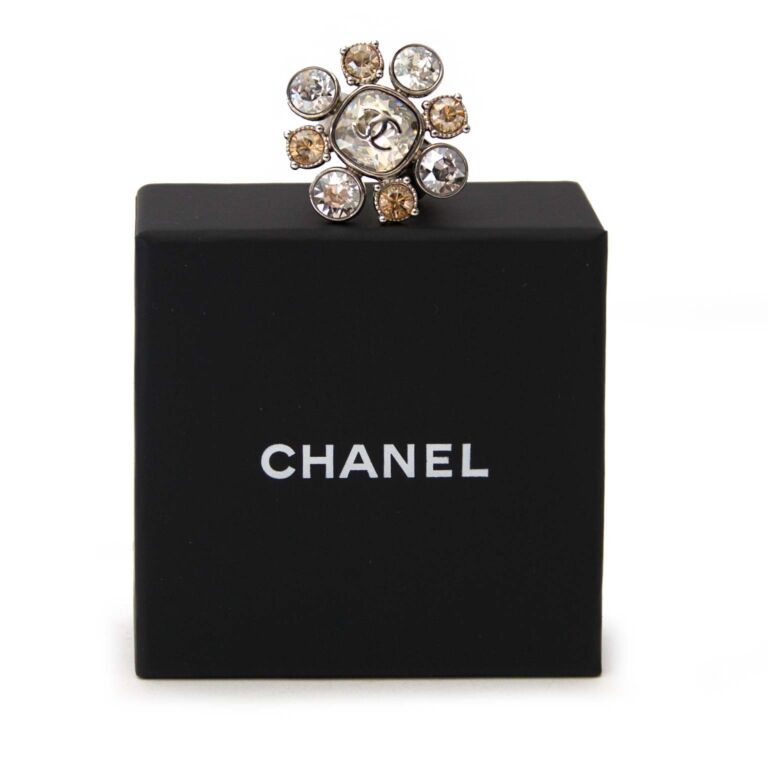 Chanel Z3163 Flower Crystal Earring and Ring