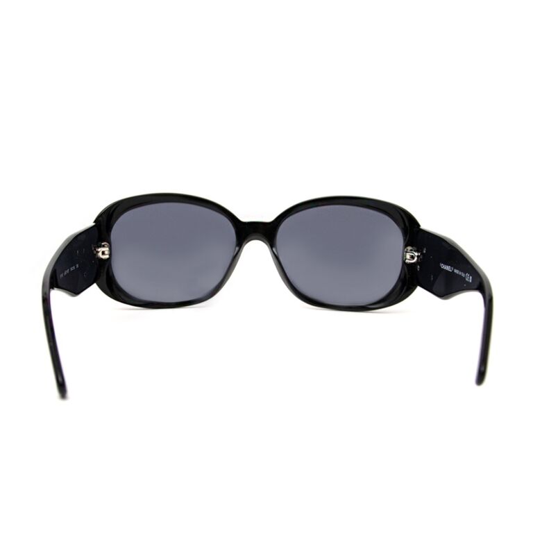 White Pearl Shield Sunglasses