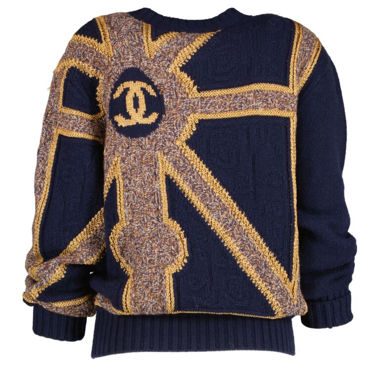 Chanel 21A Blue Cashmere Blend Sweater - size 38 ○ Labellov