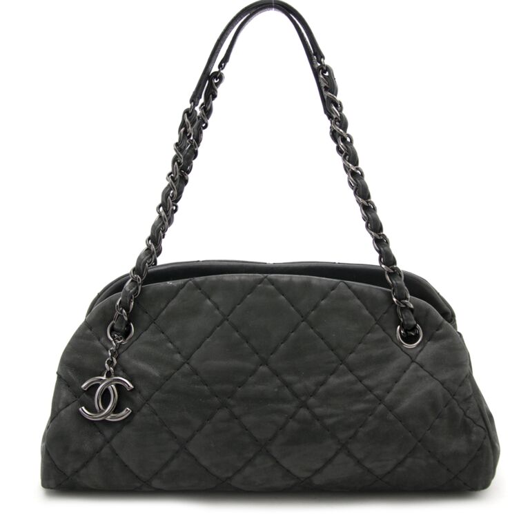 Chanel bag store online shopping