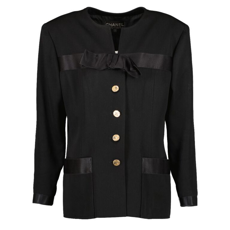 black tweed chanel jacket 38