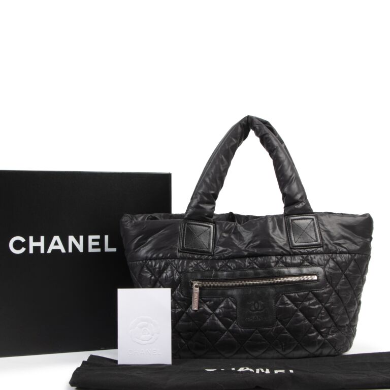 Chanel Black Quilted Coco Cocoon Bag ○ Labellov ○ Buy and Sell Authentic  Luxury