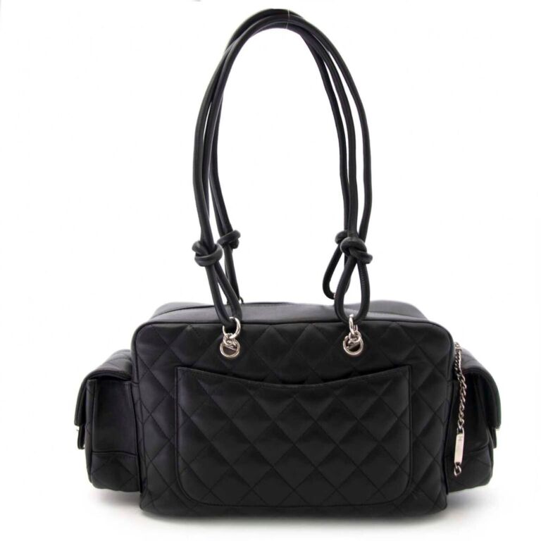 Chanel pocket hotsell
