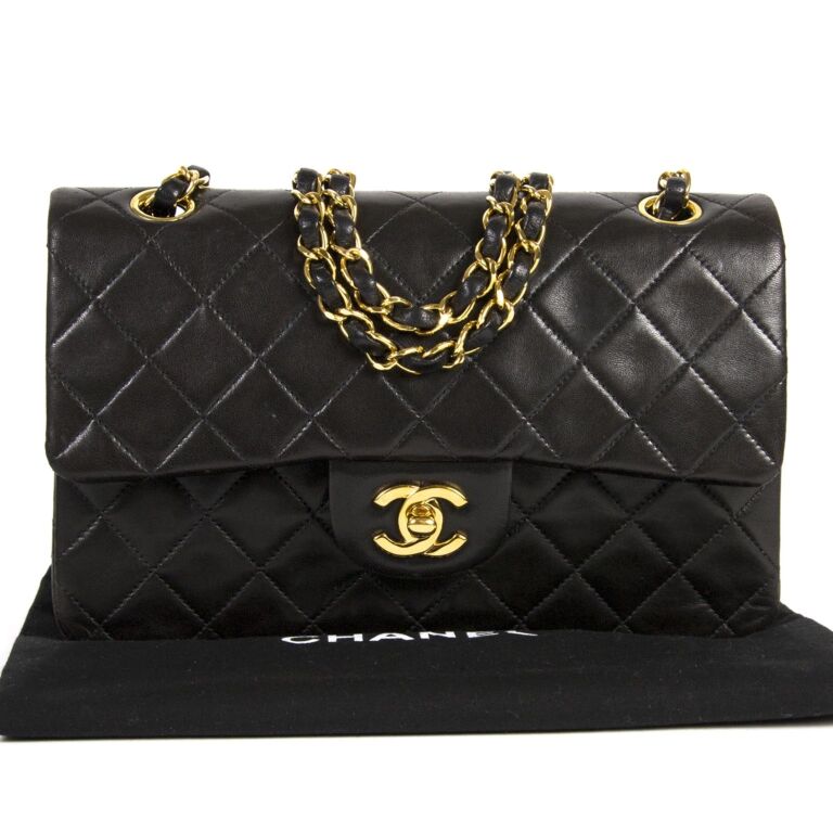 Chanel vintage classic double flap bag quilted lambskin small sales