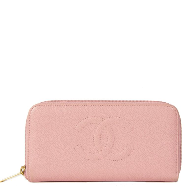 Chanel zipped new arrivals wallet caviar