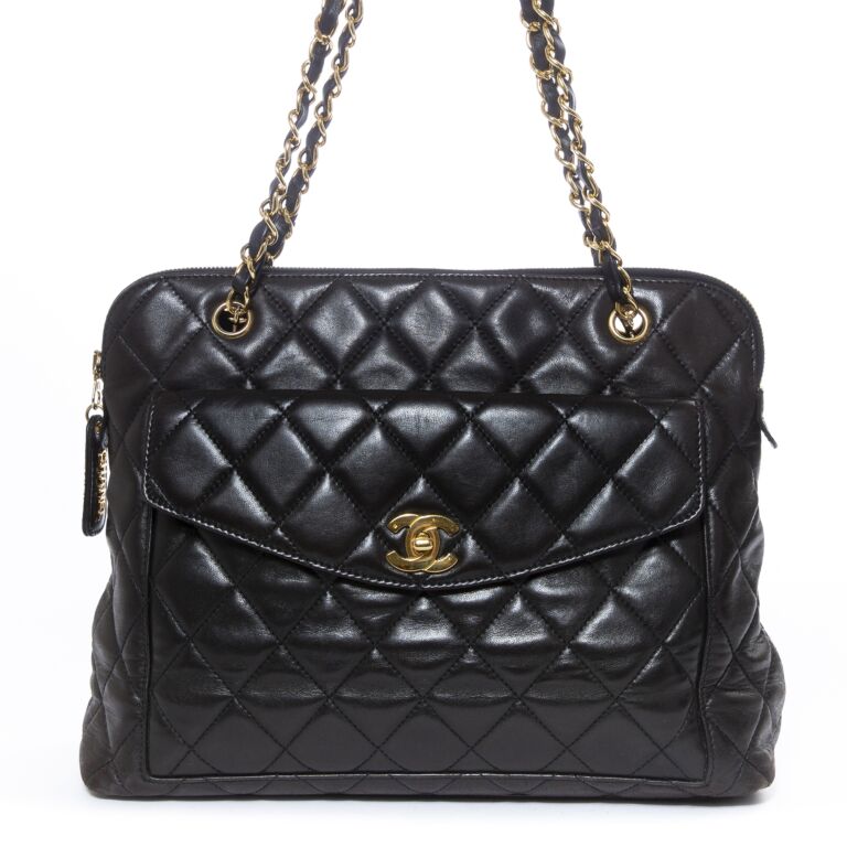 Chanel shoulder bag sale on sale