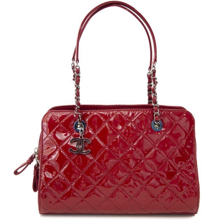 Chanel shoulder bag price top