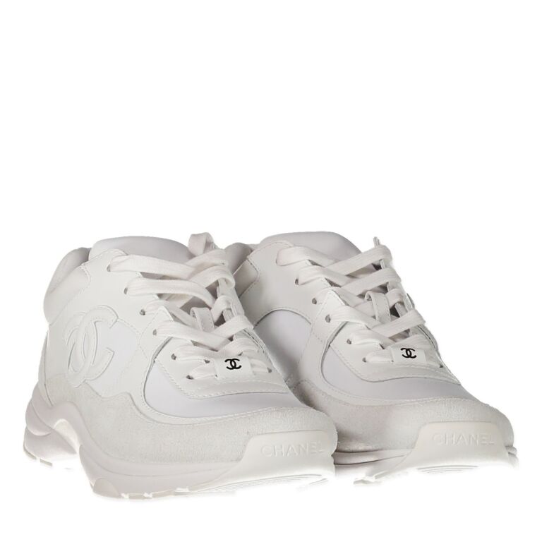 Chanel cc leather low triple white sneaker best sale