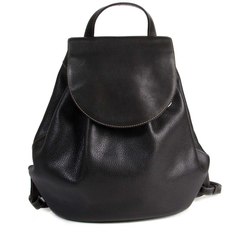 Deux deDelvaux Black Leather Backpack Labellov Buy and Sell Authentic ...