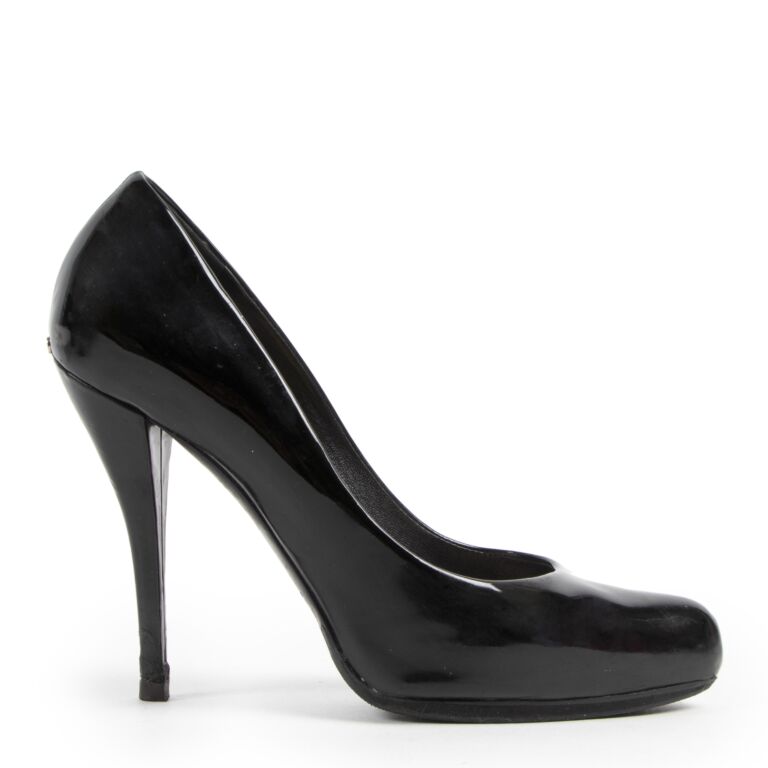 dior black pumps