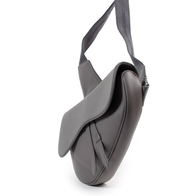 Dior gray saddle discount bag