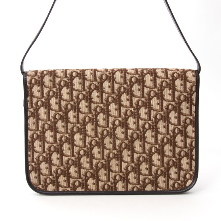 Cd clutch bag store