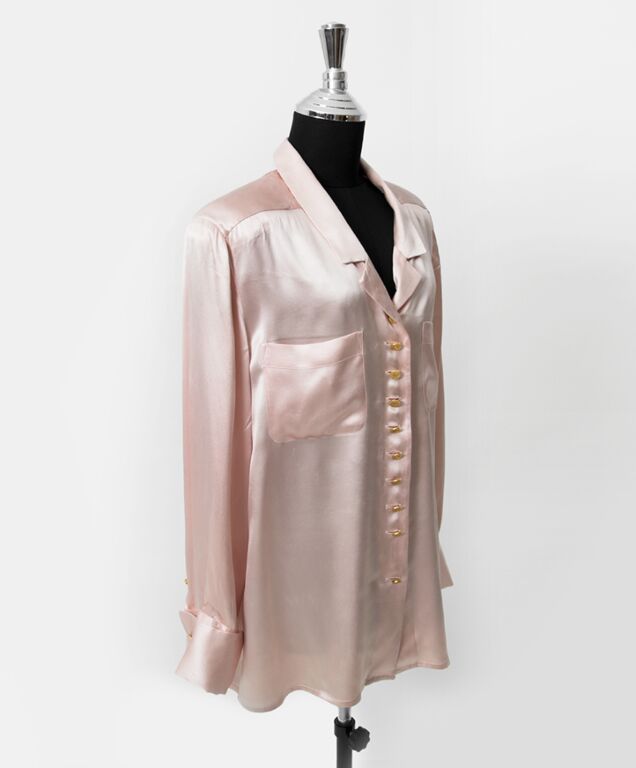 Chanel Soft Pink Silk Blouse ○ Labellov ○ Buy and Sell Authentic