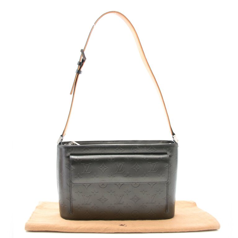 Louis Vuitton Grey Vernis Houston Bag ○ Labellov ○ Buy and Sell Authentic  Luxury