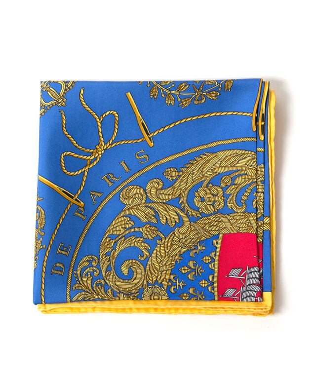 HERMES LES ARMES DE PARIS スカーフ HERMES Paris Silk Scarf Les Arme De Paris Hugo Grygkar Very