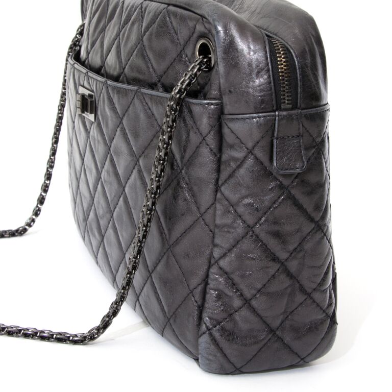 Chanel Grey Quilted Reissue Camera Shoulder Bag ○ Labellov ○ Buy and Sell  Authentic Luxury