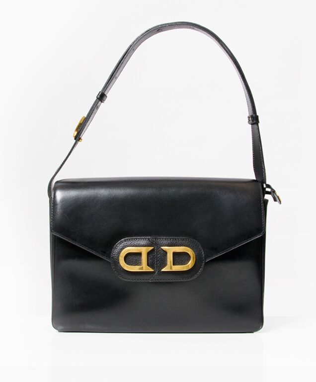 Delvaux Black Double D Shoulder Bag ○ Labellov ○ Buy and Sell