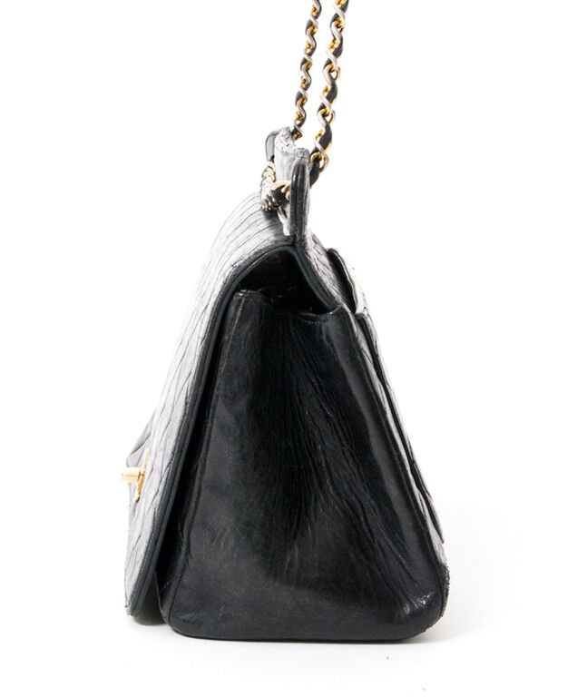 Chanel Vintage Lambskin Leather 2.55 Trapezoid Cc Medium Flap Bag in Black