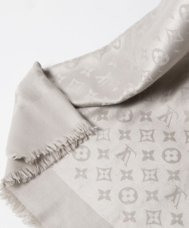 LOUIS VUITTON Beige Monogram Shawl – Luxury Labels