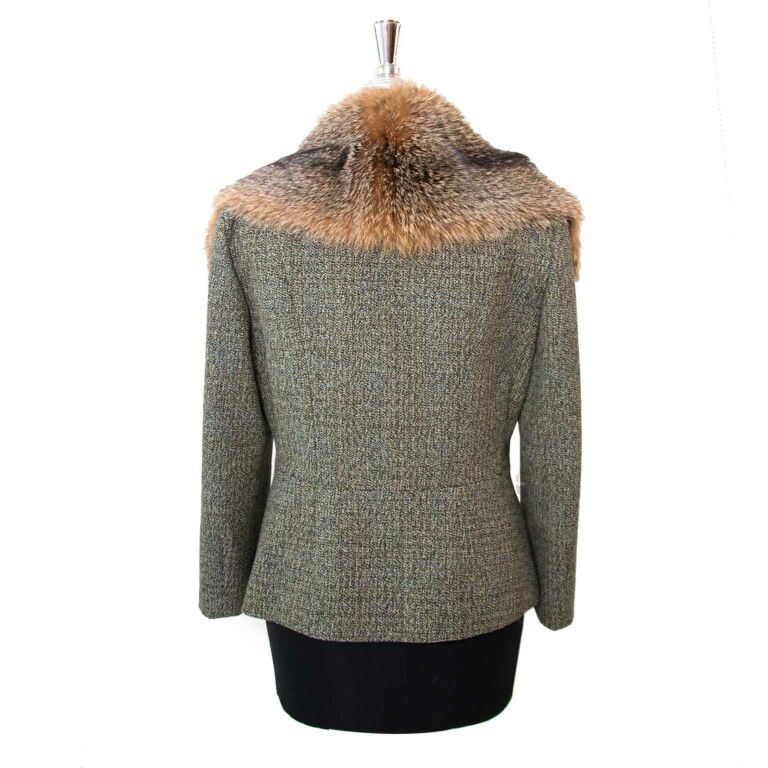 Miu Miu Tweed Blazer - Size: 38 ○ Labellov ○ Buy and Sell