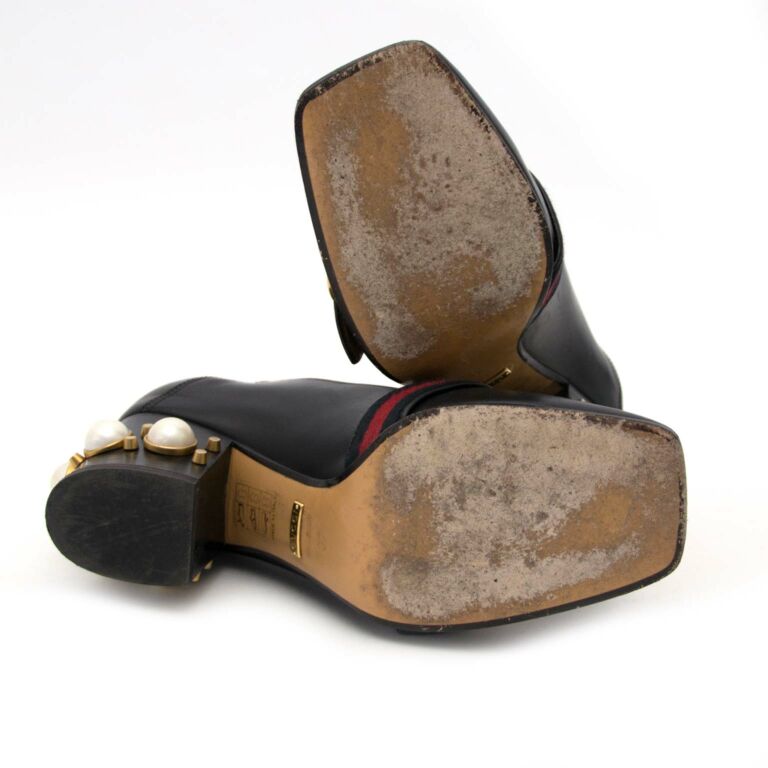 GUCCI ビジュー装飾 ブラックミュール GUCCI ビジュー装飾 ブラックミュール