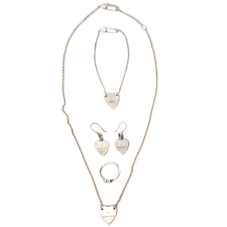 Gucci necklace set outlet