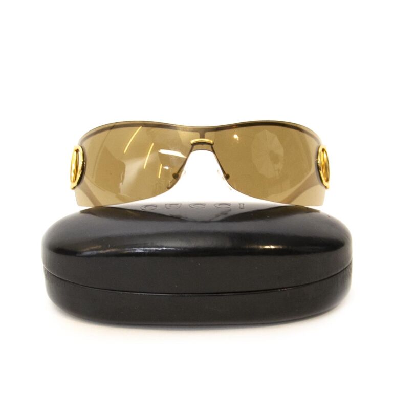 gucci wraparound sunglasses