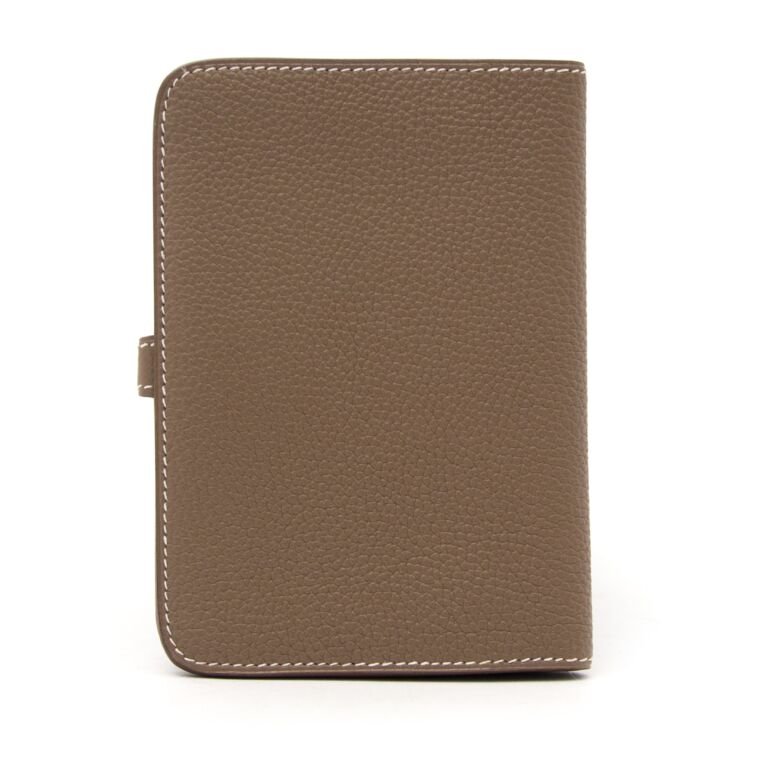 Hermès Etoupe Dogon Compact Shadow Togo Wallet ○ Labellov ○ Buy