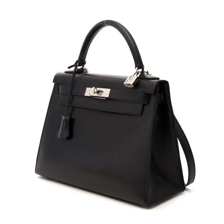 Hermès 2023 Kelly 28 Black Epsom ○ Labellov ○ Buy and Sell