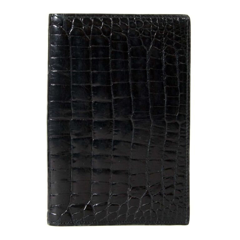 Hermes Passport Holder ubicaciondepersonas.cdmx.gob.mx