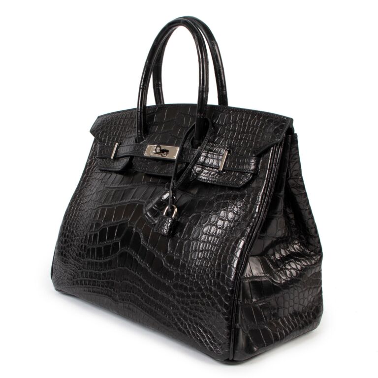 Hermès Birkin 35 Black Matte Alligator PHW ○ Labellov ○ Buy and Sell  Authentic Luxury