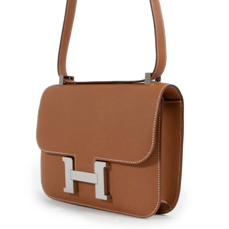 Hermes 24cm Bi-Color Trench/Natural Epsom Leather Palladium Plated Constance  Bag - Yoogi's Closet