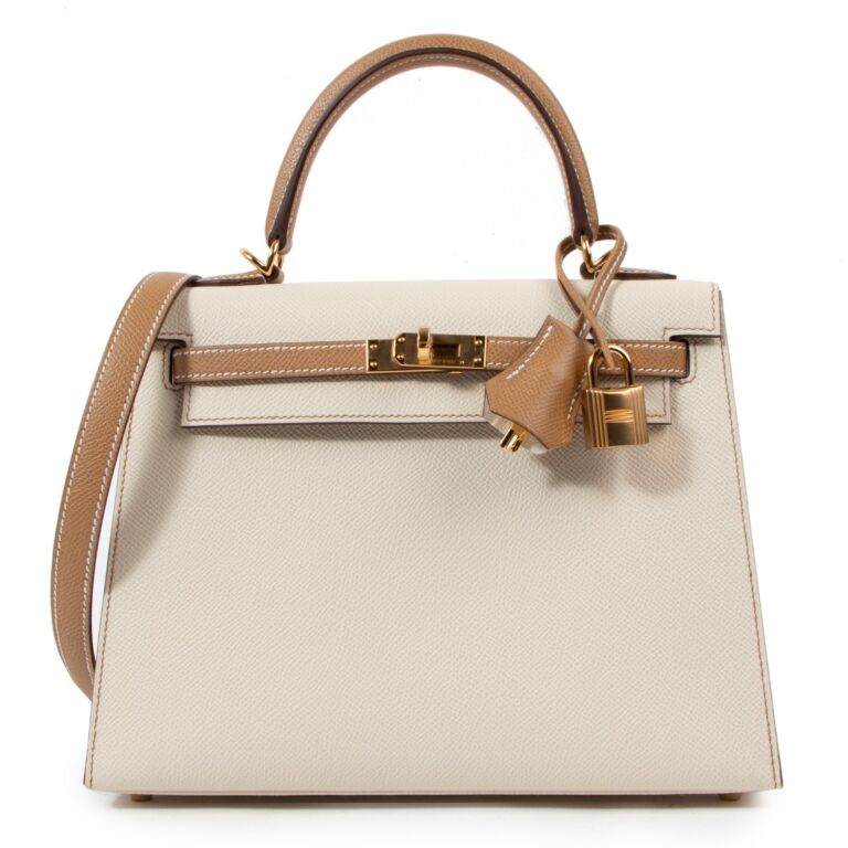 NEW HERMES KELLY 28 GOLD SELLIER EPSOM WHITE STITCH GOLD GHW BAG